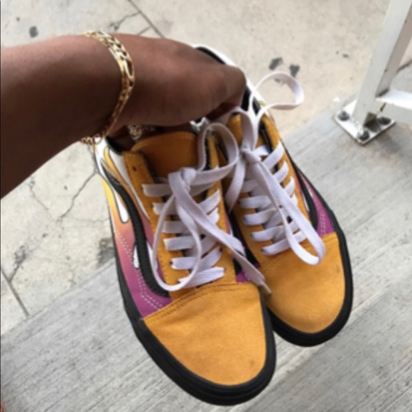 Old School Banana flame Vans - Picture 3 of 3